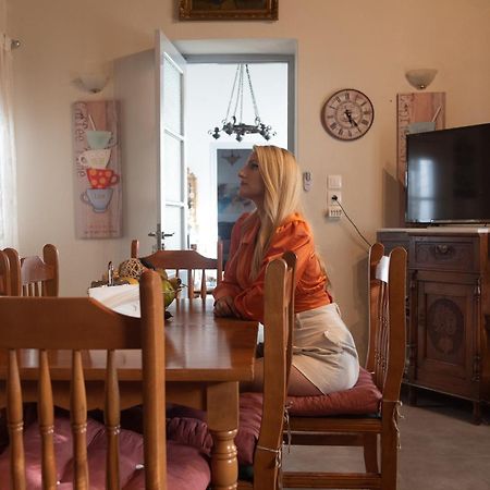 Villa Alexandra Exámbela Zewnętrze zdjęcie
