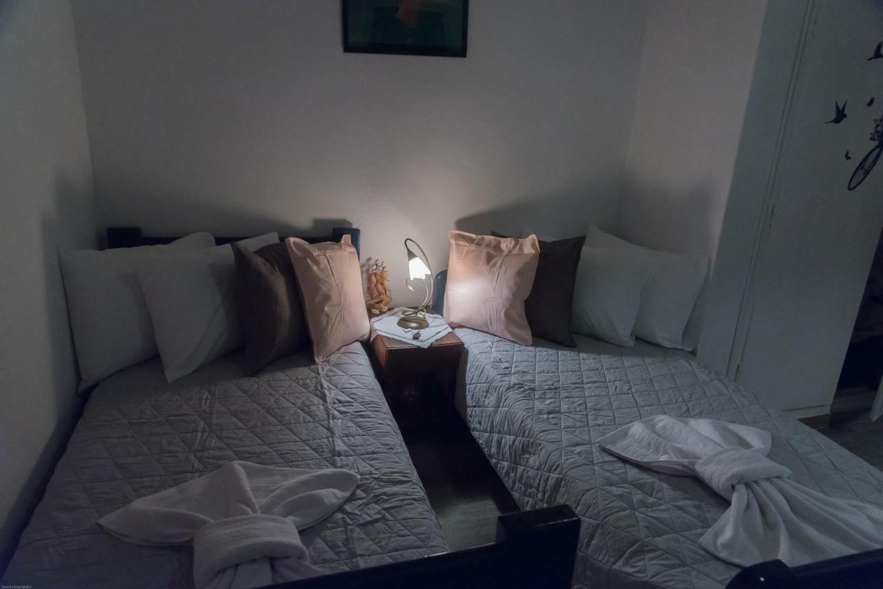 Villa Alexandra Exámbela Zewnętrze zdjęcie